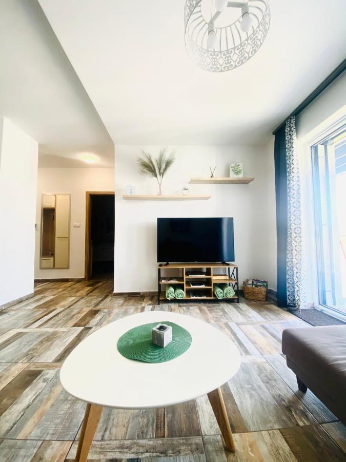 Royal 27 Apartman Кестхей Екстер'єр фото