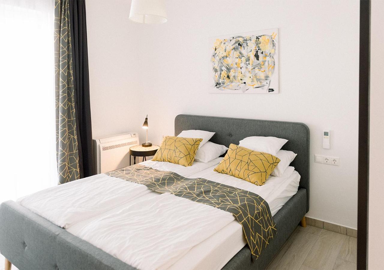 Royal 27 Apartman Кестхей Екстер'єр фото
