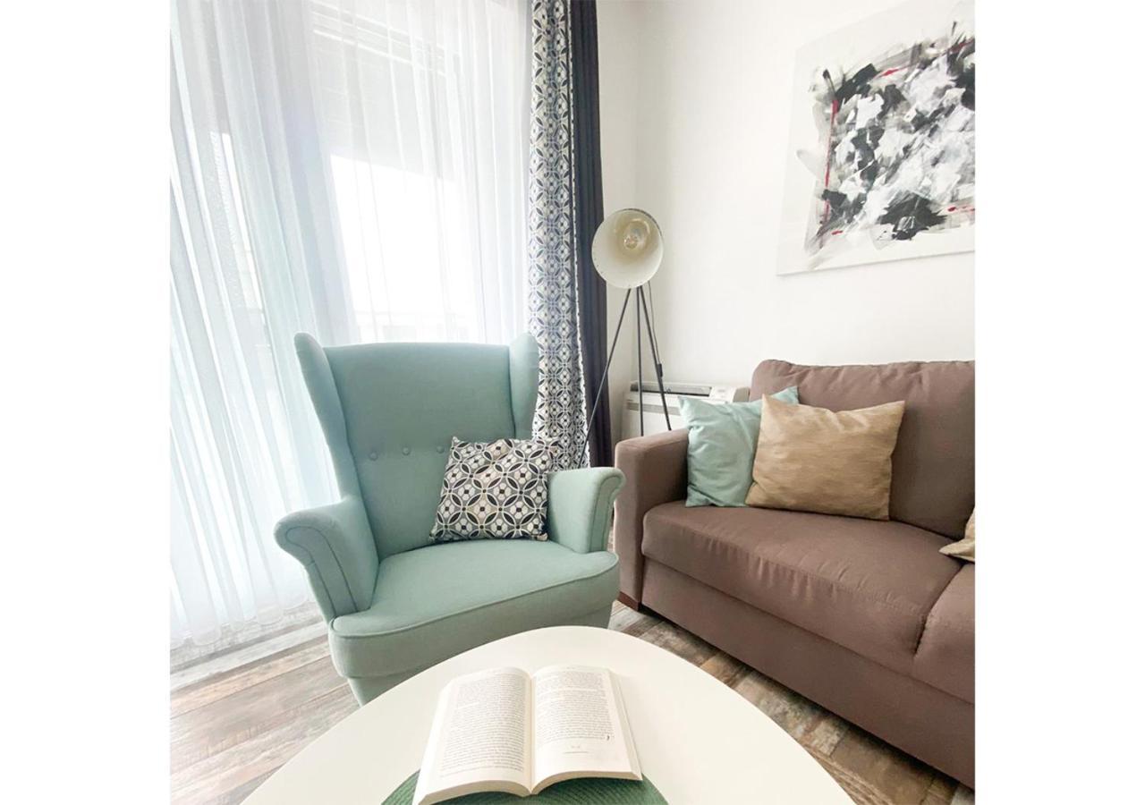 Royal 27 Apartman Кестхей Екстер'єр фото